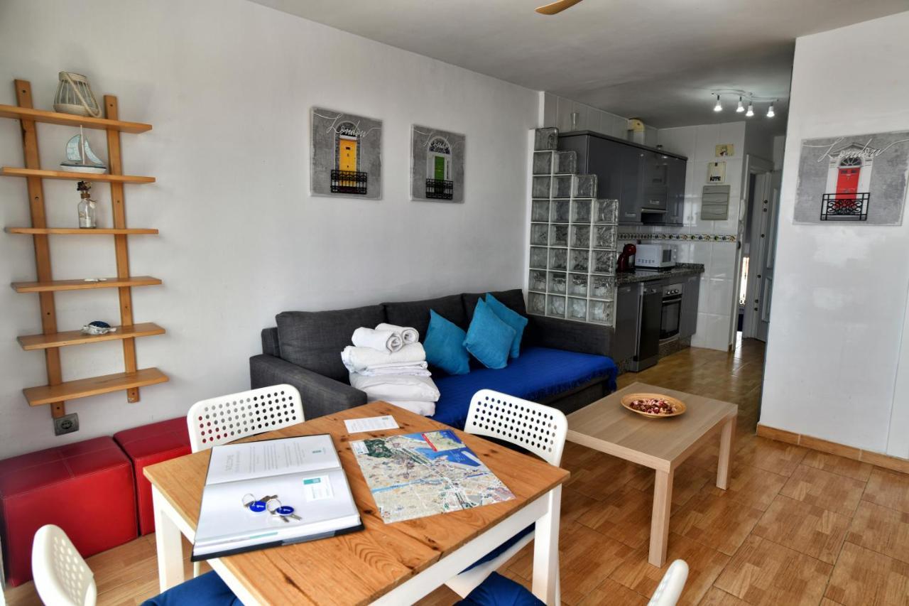 Wonderstays Apartamentos La Perla Azul Málaga Extérieur photo